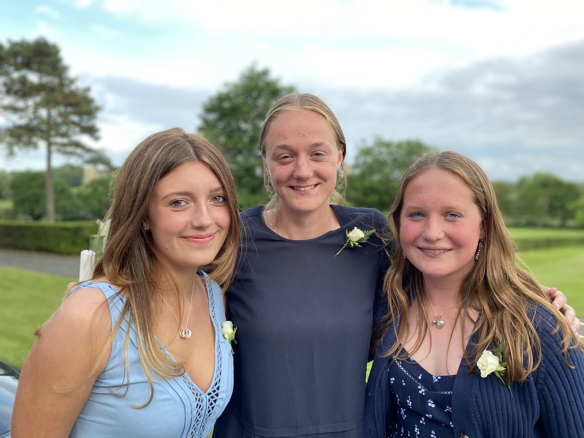 We felt really privileged to be part of the service celebrating the Confirmation of Katie H, India N and Flossie C this evening. Congratulations girls. ⛪️ #Confirmation #faith