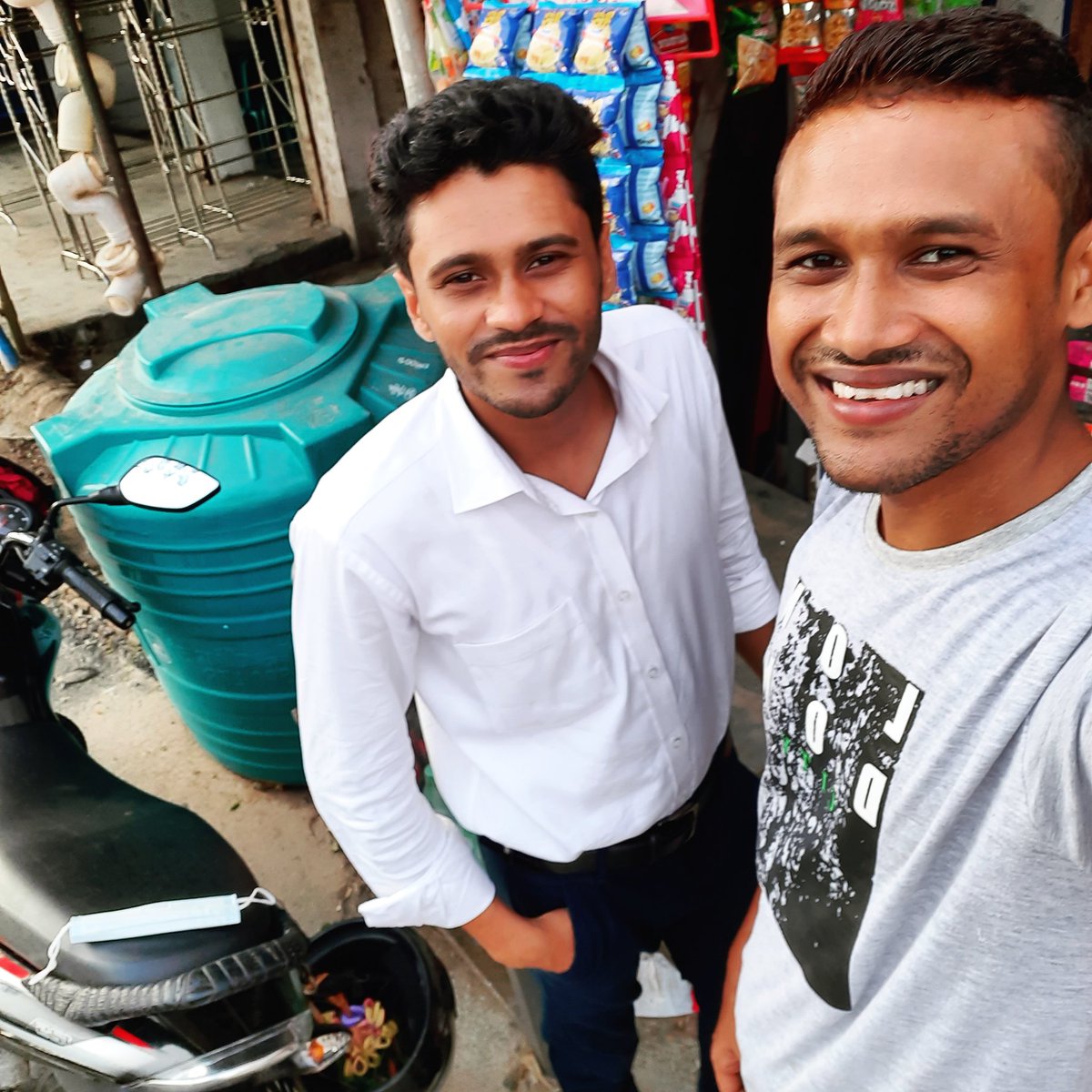 Moshiur97668067's tweet photo. #After_long_time....🥰 https://t.co/3dFCa2Z8J3