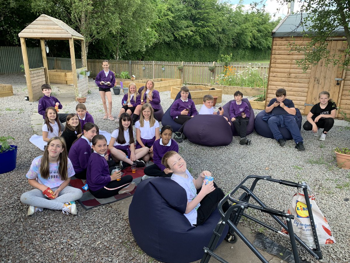 P2, Mrs Smith and Mrs Campbell (@lauriestonp2) on Twitter photo We had a fabulous picnic as a treat for all our hard work in the garden this year! ๐ ๐ฒ <a href="/mrsbeatonlps/">The Green Gang & Mrs Beaton</a> We had a fabulous picnic as a treat for all our hard work in the garden this year! ๐ ๐ฒ <a href="/mrsbeatonlps/">The Green Gang & Mrs Beaton</a>