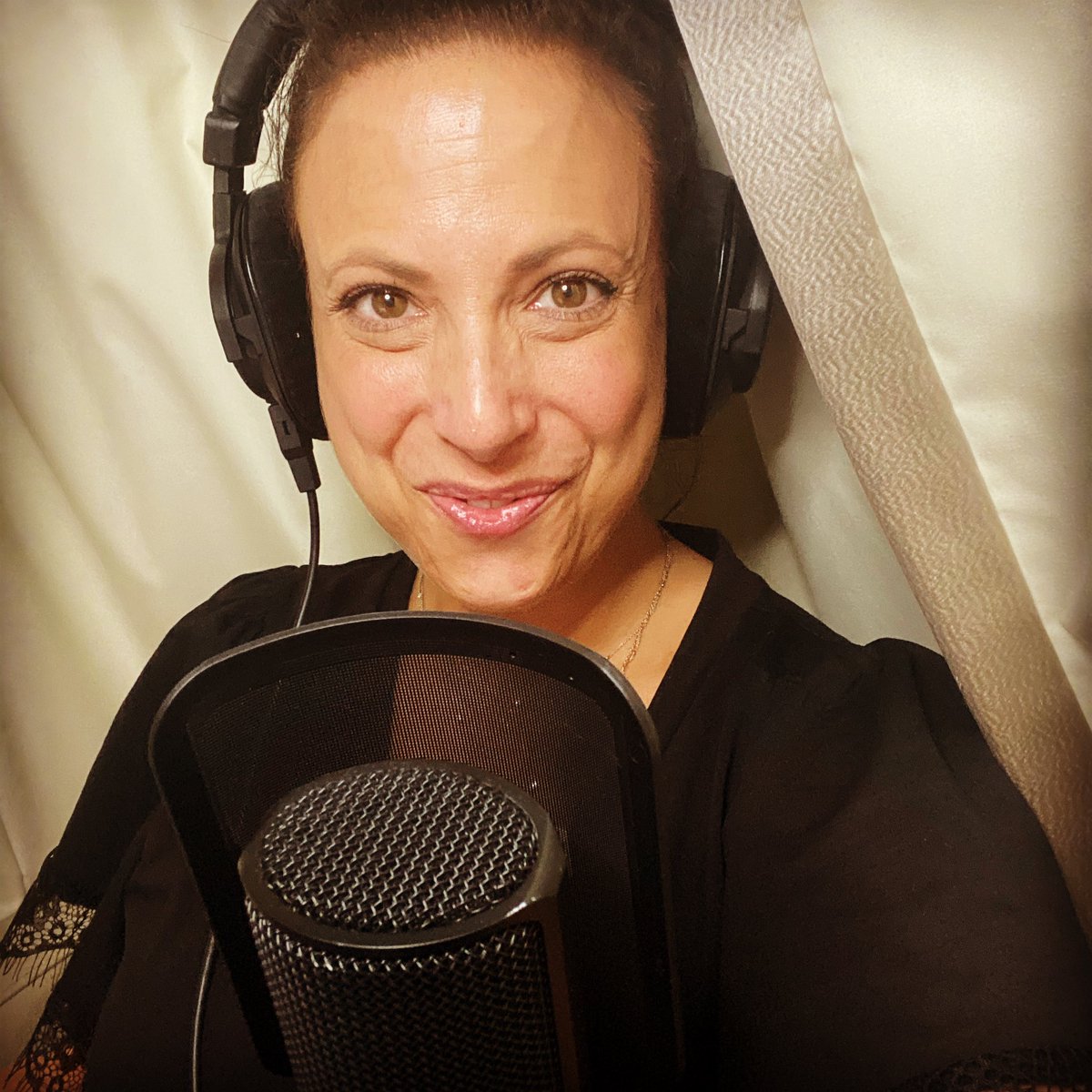 GeorgieHatter's tweet photo. Nothing like a last minute #ivr for #voip #phone - in my little #homemade #voice booth.  This Mad Hatter can write up scripts and turn around messages/branches super quick now.  What have you all been doing this #pandemic ? 

I hope everyone is well 

#actor #voiceover https://t.co/i0uArm7ekY