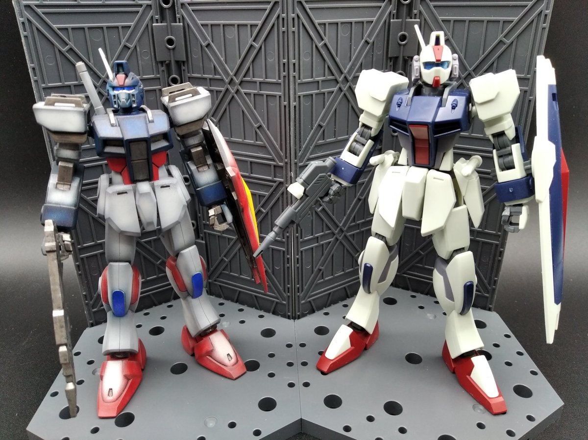 Alcyn76's tweet photo. Première comparaison 1/144 #dagger en #nograde Vs #dagger #hgce #gunpla #gundamseed #bandai #BANDAISPIRITS https://t.co/muLE3Ge6qQ