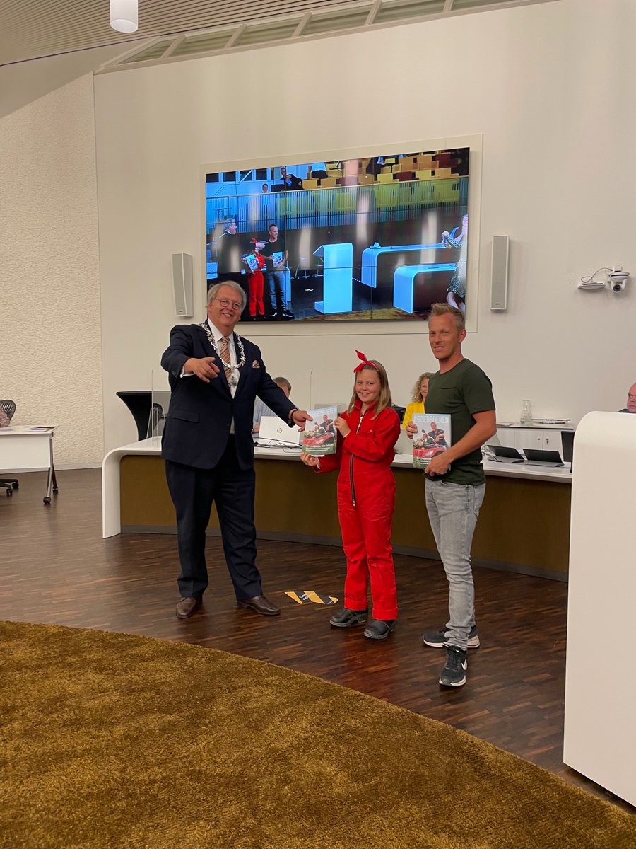 Zojuist ons magazine #GOEDBOEREN uitgedeeld aan de <a href="/raadvanlelystad/">Raad van Lelystad</a> en het college van B&amp;W. Een blad vol trotse verhalen van trotse boeren uit een bijzonder gebied.