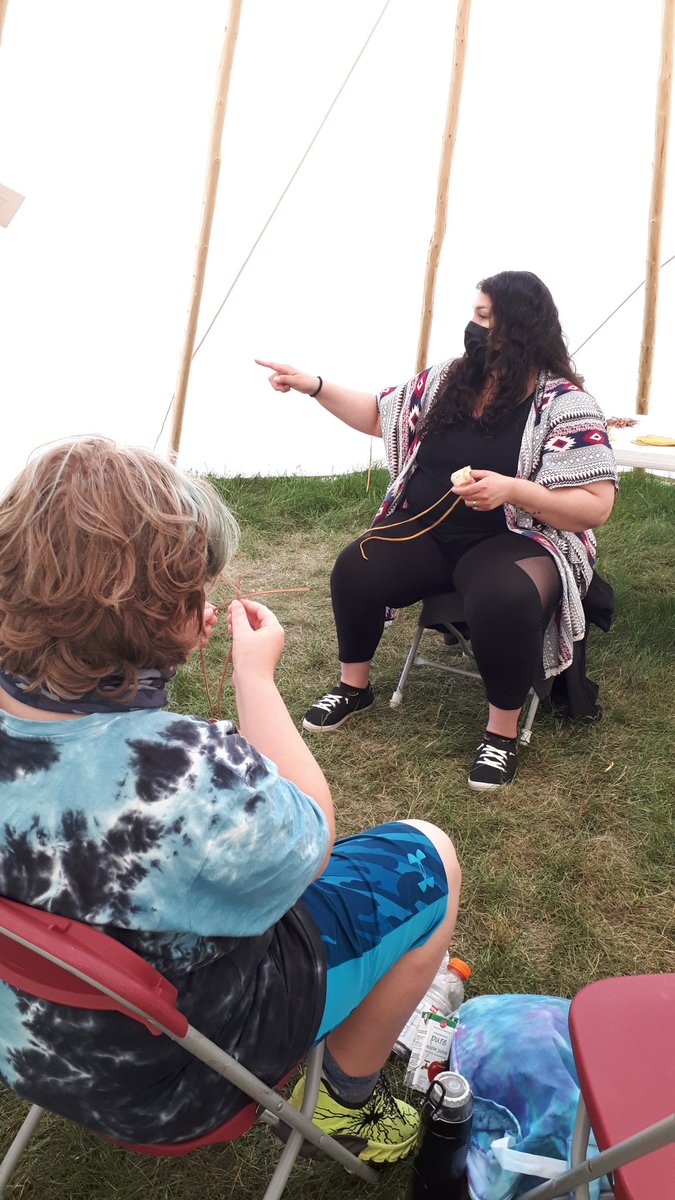 LindaMywaart's tweet photo. I had the privilege of a small window of time today to spend @FMPSD Land Based Learning. The wisdom, knowledge and passion were evident. Such lucky students!
@indigenousFMPSD @AngelaDingwell @Pollyanna888 @mcdougall_julia #earthconnections #traditionalways #thankyou https://t.co/rgugoJyt7q