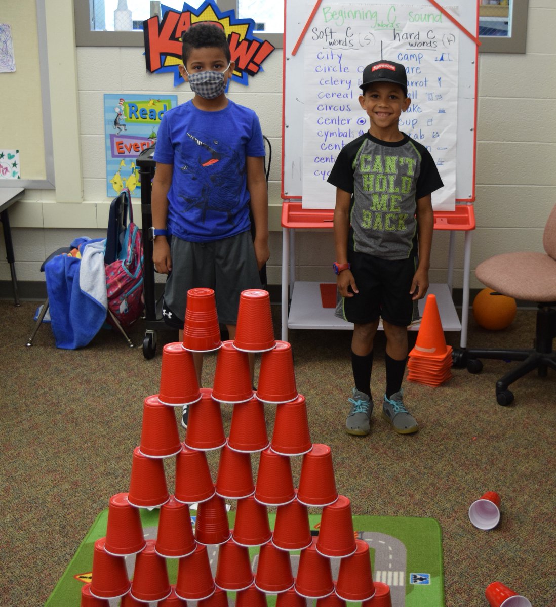 reading4fun1's tweet photo. Cup Challenge got Crazy! #SLAM2021MPS #SUMMERMPS2021 #SLAM2021 #MPS2021SLAM https://t.co/E8edkcafPF