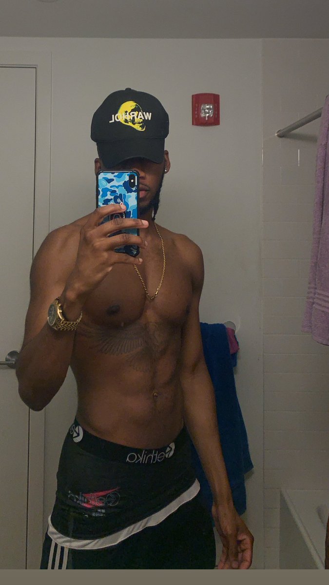 Cash_Blair's tweet photo. Your late night craving https://t.co/Eb7Vvrxplx