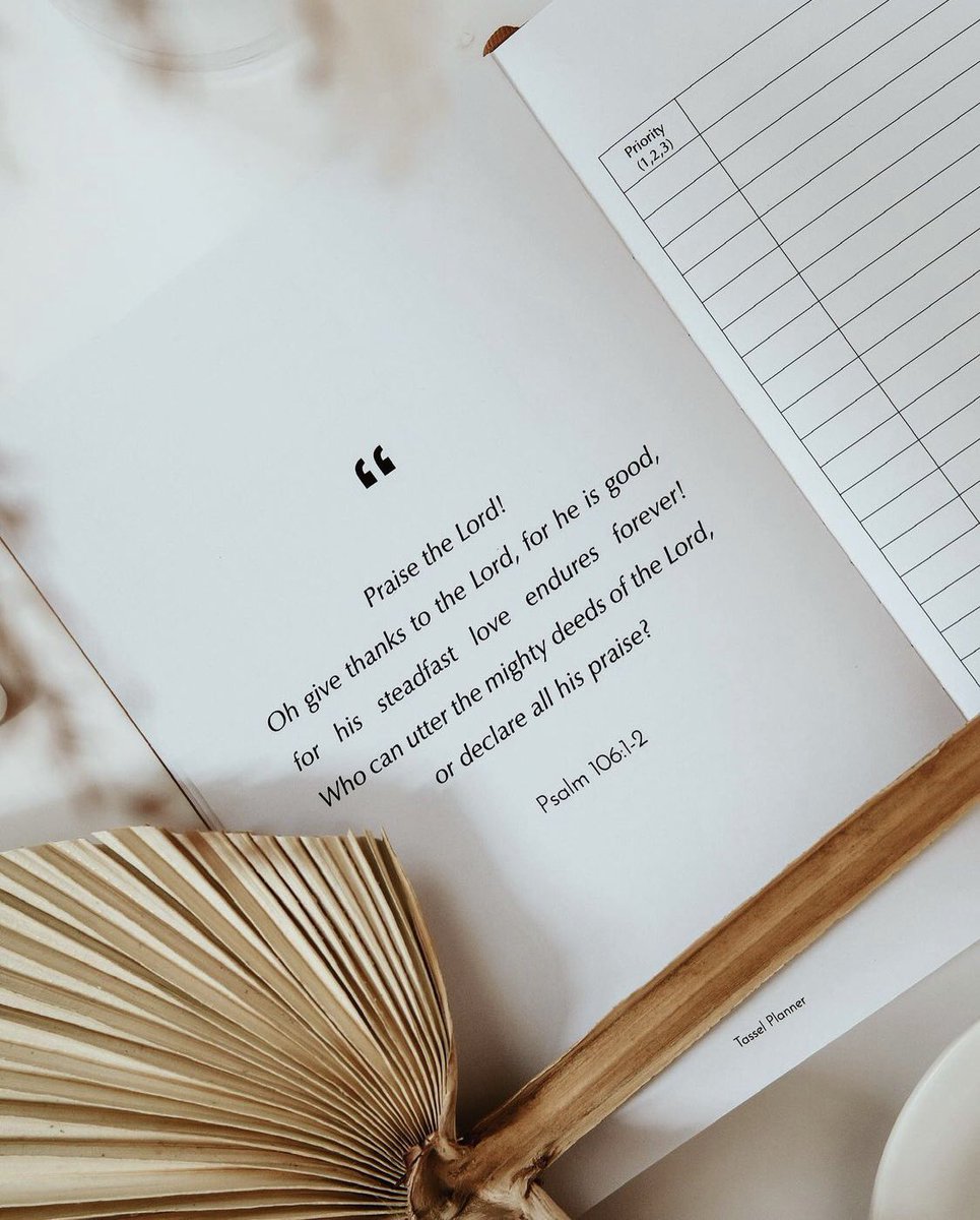 tasselplanner's tweet photo. What makes the Tassel Planner so different? 

More than helping you achieve your goals and crossing off to-do lists, it helps you fix your eyes on God and keep a grateful heart🤍 https://t.co/Qy37ZfCNo0