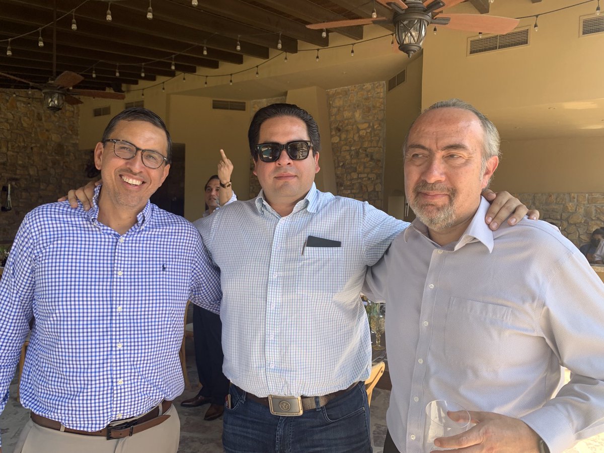 Falba12's tweet image. #mastersofDisaster #campeones #Chih 👍🏻🙌🏻👊🏻👊🏻👊🏻