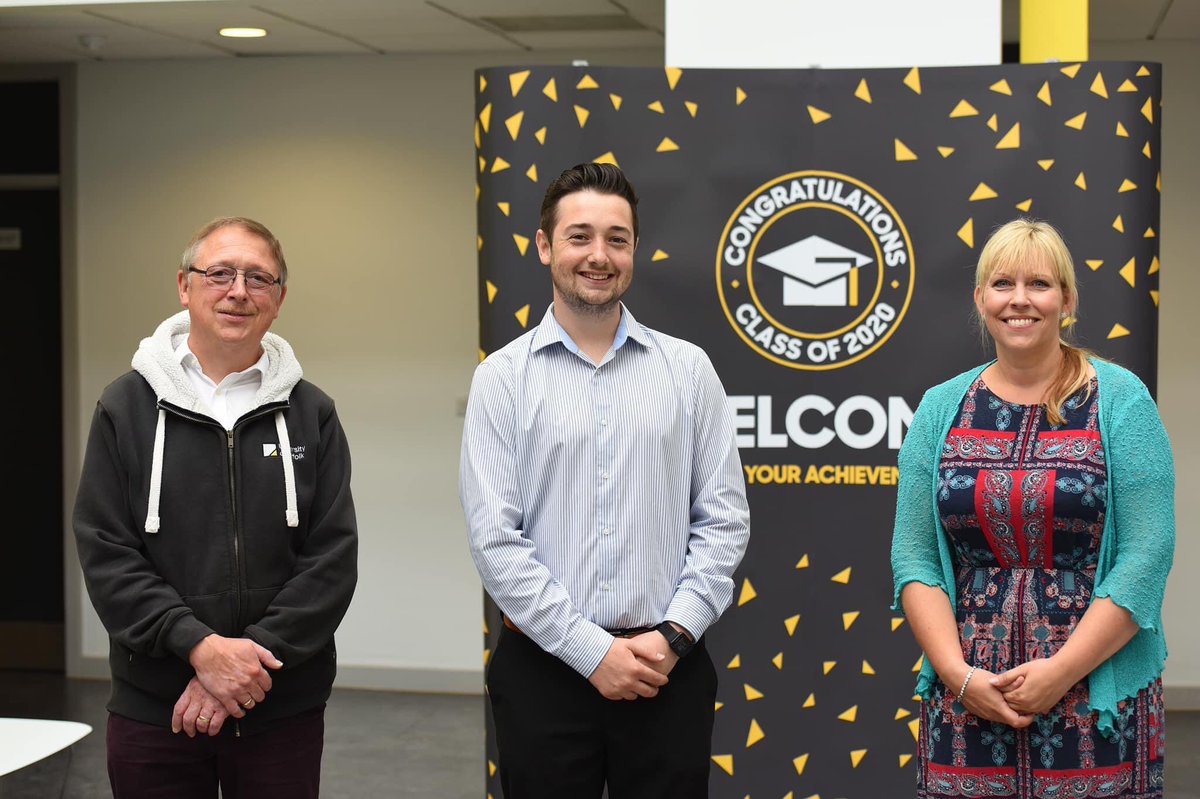 Great to support the ‘Class of 2020’ yesterday at their Prize-giving Event and to catch up with Jonathan Harvey <a href="/UosEventTourism/">UoS Event Tourism</a>, Senior Lecturer in Business, Event and Tourism at <a href="/UniofSuffolk/">University of Suffolk</a>’s Suffolk Business School. 🤝 I’m a very proud Visiting Fellow!