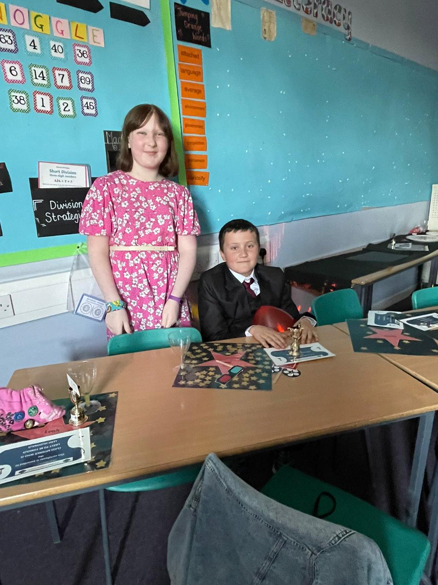 St Clement's P7 tweet media