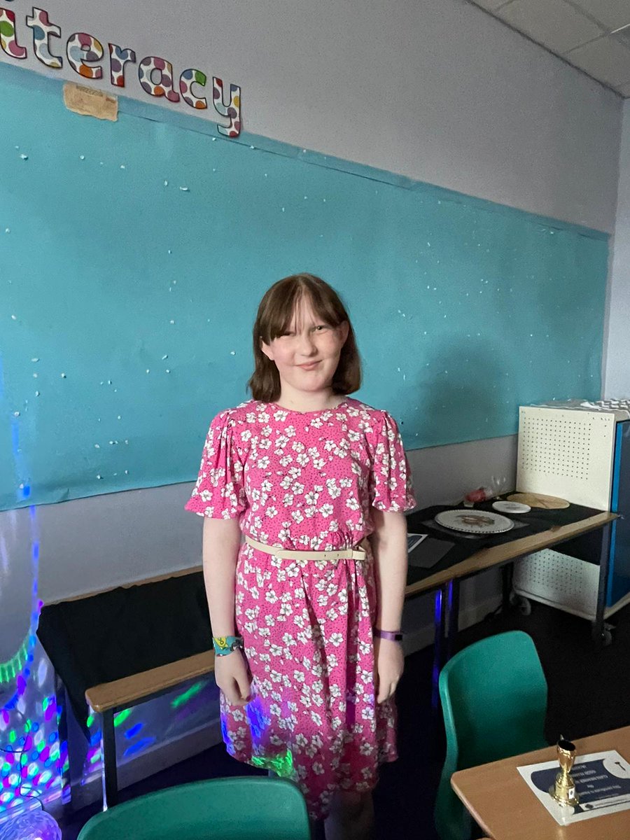 St Clement's P7 tweet media