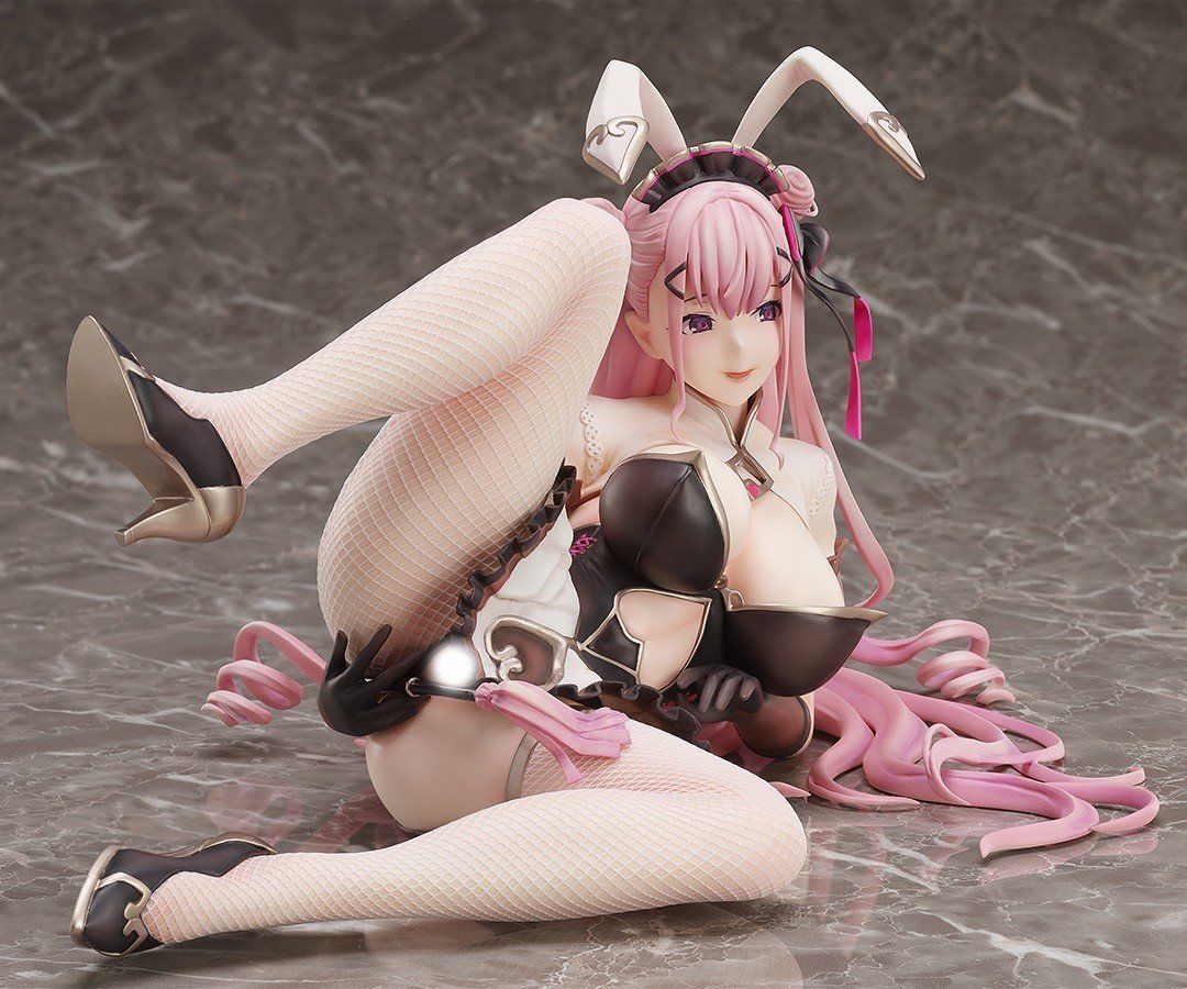 BINDing releases another sexy bunny figure in huge 1/4th scale. 