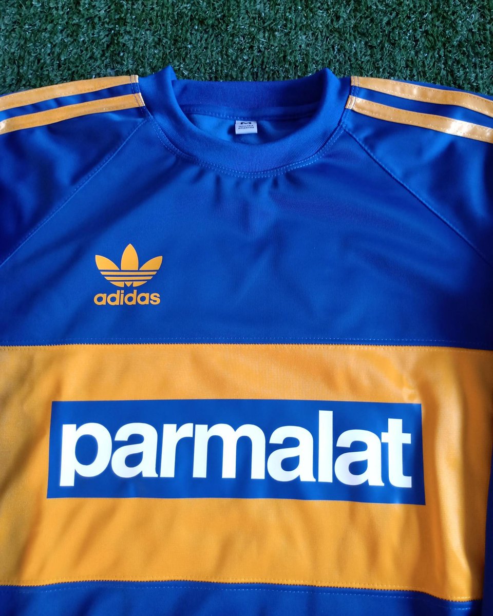 repboca1905's tweet photo. BUZO RETRO BOCA PARMALAT
ENVIOS A TODO EL PAIS
$2499
Compra directa: https://t.co/PuObC1Ib9C

Consultas y pedidos por mensaje privado o por WhatsApp al 11 6015 0165
#boca1905 #buzoboca #bocaretro #parmalat #bocaadidas #boca1992 https://t.co/Cmqu4oucPb