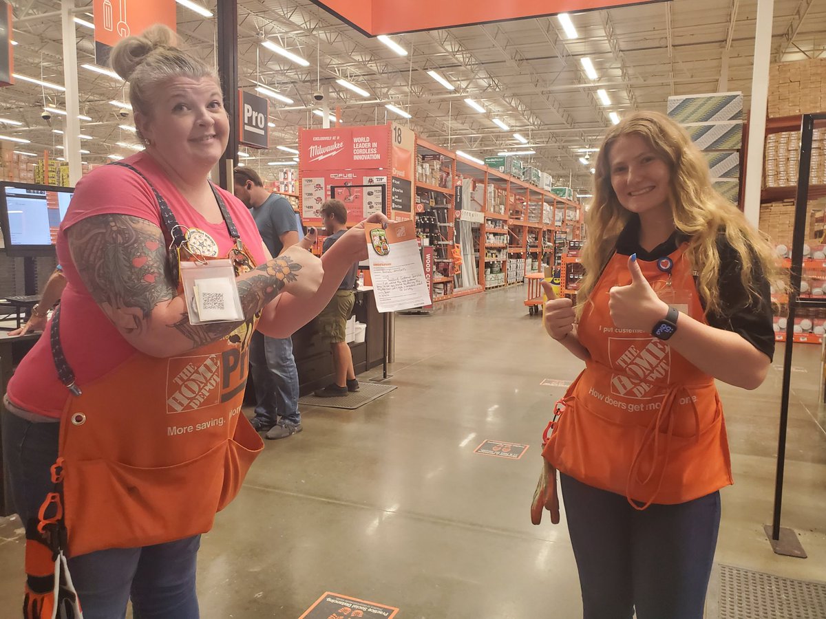 Sarah Hall tweet media