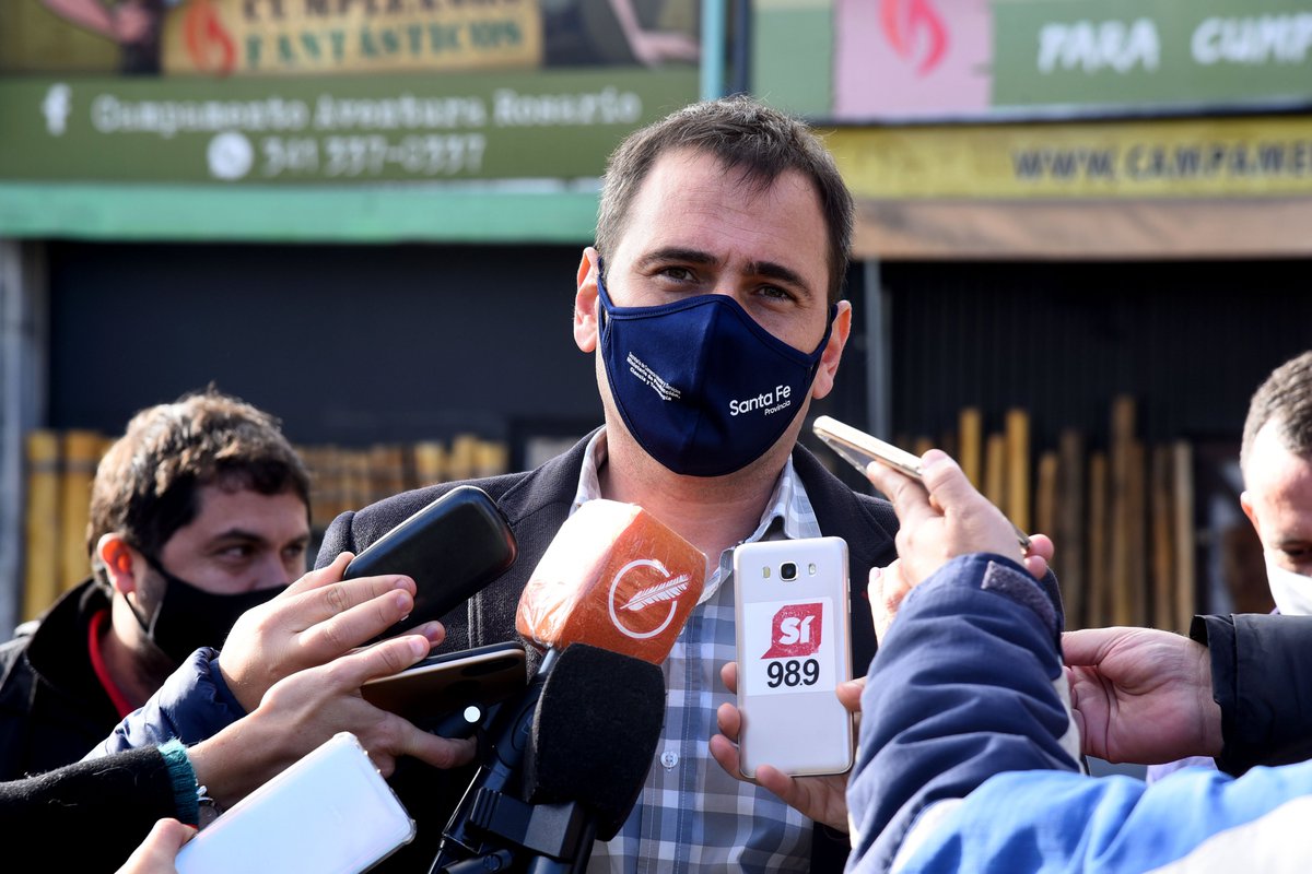 JMAviano's tweet photo. #Hoy dialogamos con las cámaras sectoriales de eventos, infantiles y boliches, y conversamos con medios de prensa sobre la marcha de la asistencia económica de emergencia que venimos llevando adelante desde el @GobSantaFe a través del Ministerio de @ProduccionSF https://t.co/ml2YALHGga