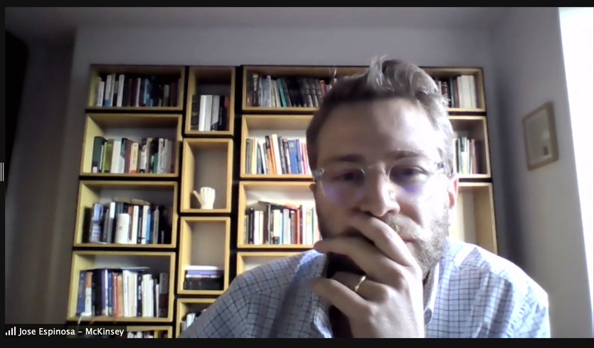 ReinventaEc's tweet image. "Al principio, las empresas pre-semilla y semilla necesitan mucho apoyo y acompañamiento. Para ellos, una persona que llegue solamente como inversionista, no es suficiente". José Espinosa, gerente senior de la oficina de #Bogotá de 
@McKinsey.