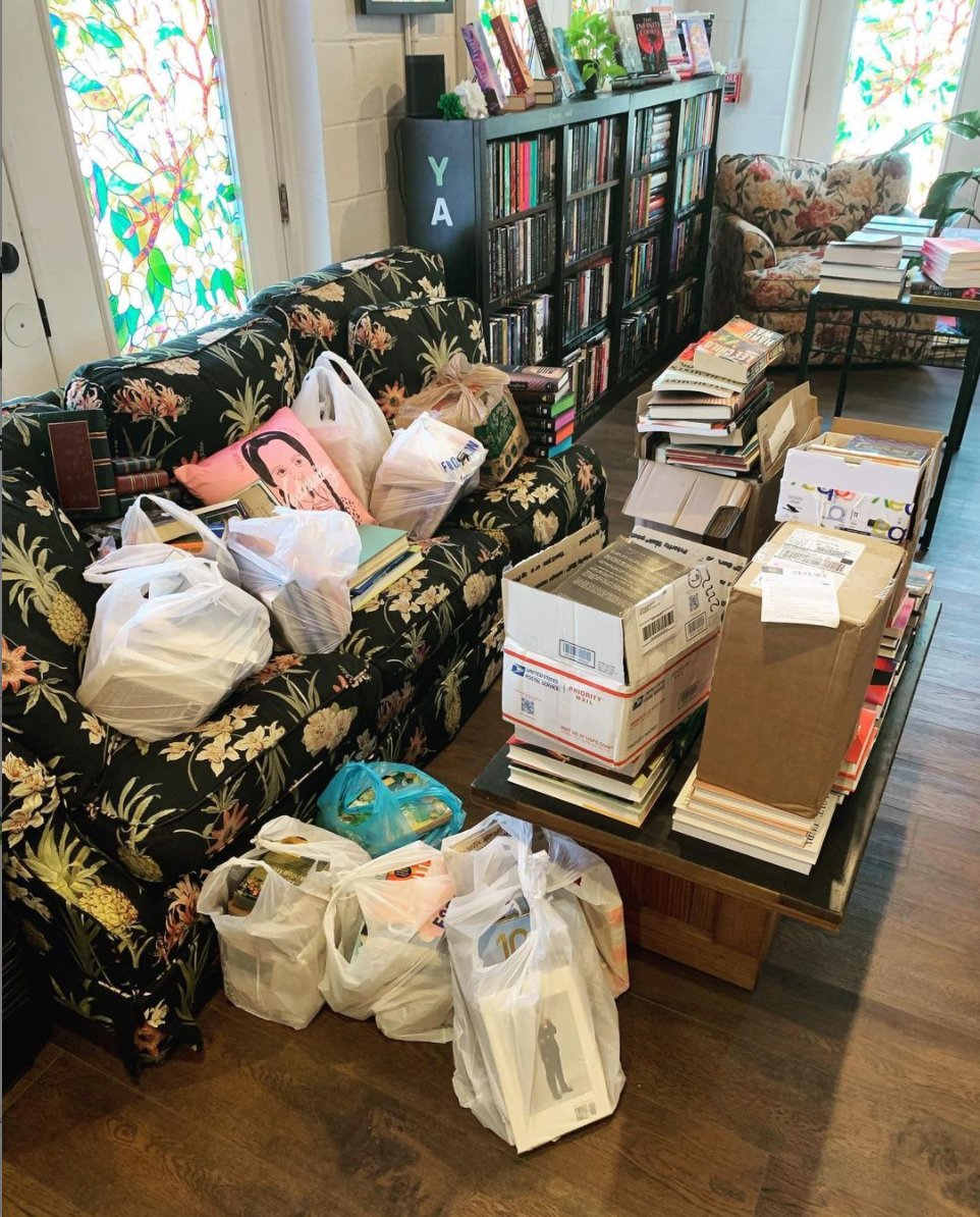 We are such a teeny store but I restock like we are an Amazon warehouse 😂. But we definitely aren’t- you can tell because we have a soul 💞😘. #papercutbookstore