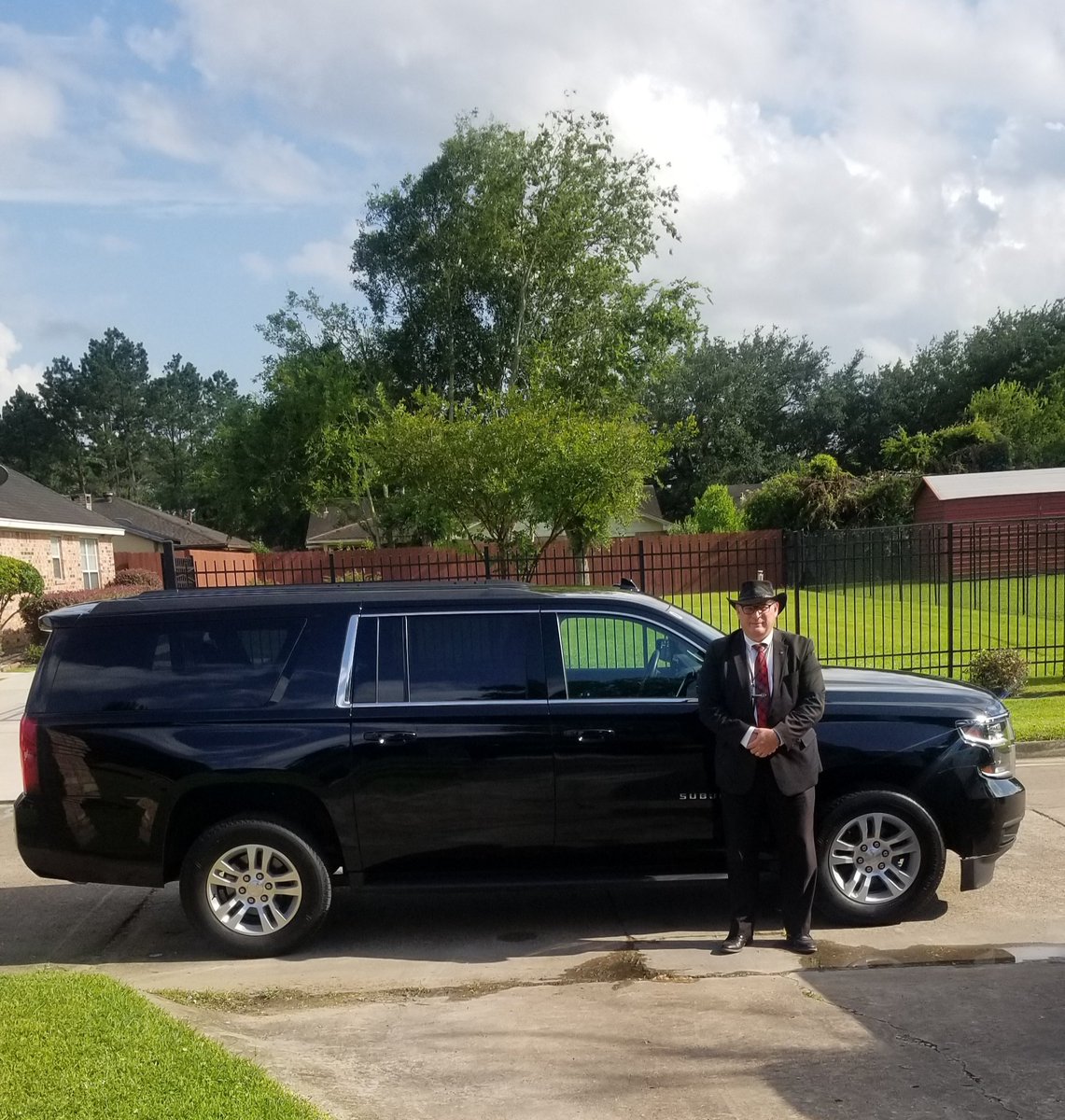 VISIT🏀 #2.....Our Chariot awaits!! #TexasA&amp;M #23🏀💪 Terrance Arceneaux @ nolimit.teejay (IG)