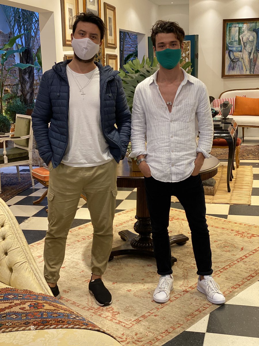 ArlindoGrund's tweet image. Agora, para você conhecer o verdadeiro dono 🎩 de tudo isso - Carlos Patrício -, vá até a última foto. #Bracelet #Pulseirismo #Moda #Acessorios #ArlindoAma ;-)