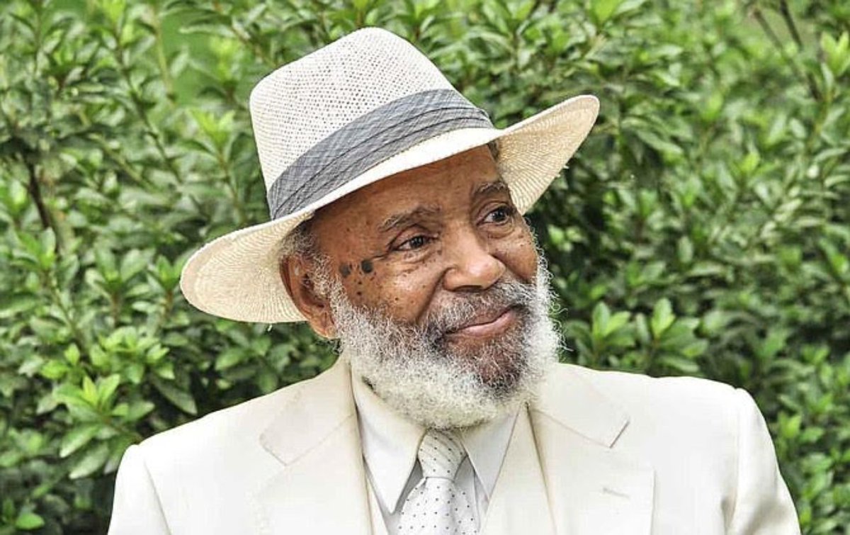 Good evening, beloved community.

Please join us for a memorable virtual prayer tent with esteemed civil rights activist Dr. James Meredith this coming Saturday, June 26, from 9-10am CDT (10-11am EDT): healingourcity.org.

#healingourcity #BlackLivesMatter