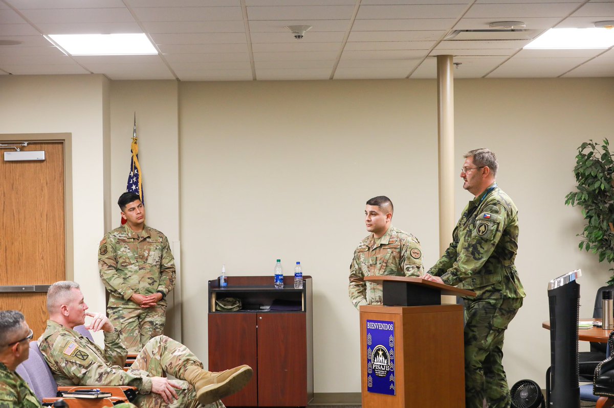 ARMYSOUTH's tweet photo. Day two of the second week of #PISAJ15! Today the group received briefings at @USSOCOM United States Special Operations Command at MacDill Air Force Base. https://t.co/jyscvA2vIX