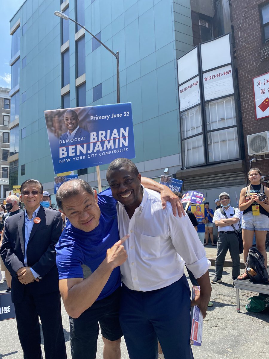 BrianBenjaminNY's tweet photo. Voting is almost over! Make sure to get to the polls by 9 PM! https://t.co/imcrHRbRP6