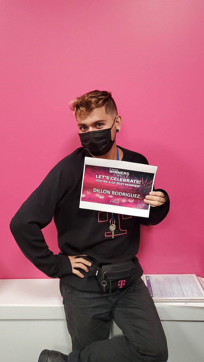 martin deleon tweet media