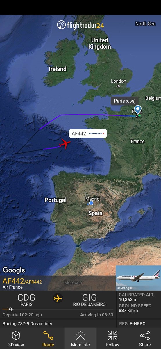 Plane7700's tweet photo. Emergency
7700
#AF442 Air France
Paris ➡️ Rio de Janeiro https://t.co/1HlFxryA16