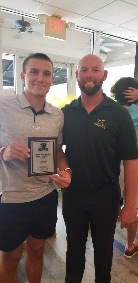 Gavin2424Gavin's tweet photo. Very blessed to have been a part of @BaseballNease . Going to miss all of you guys❤️ https://t.co/5bkdxif45H
