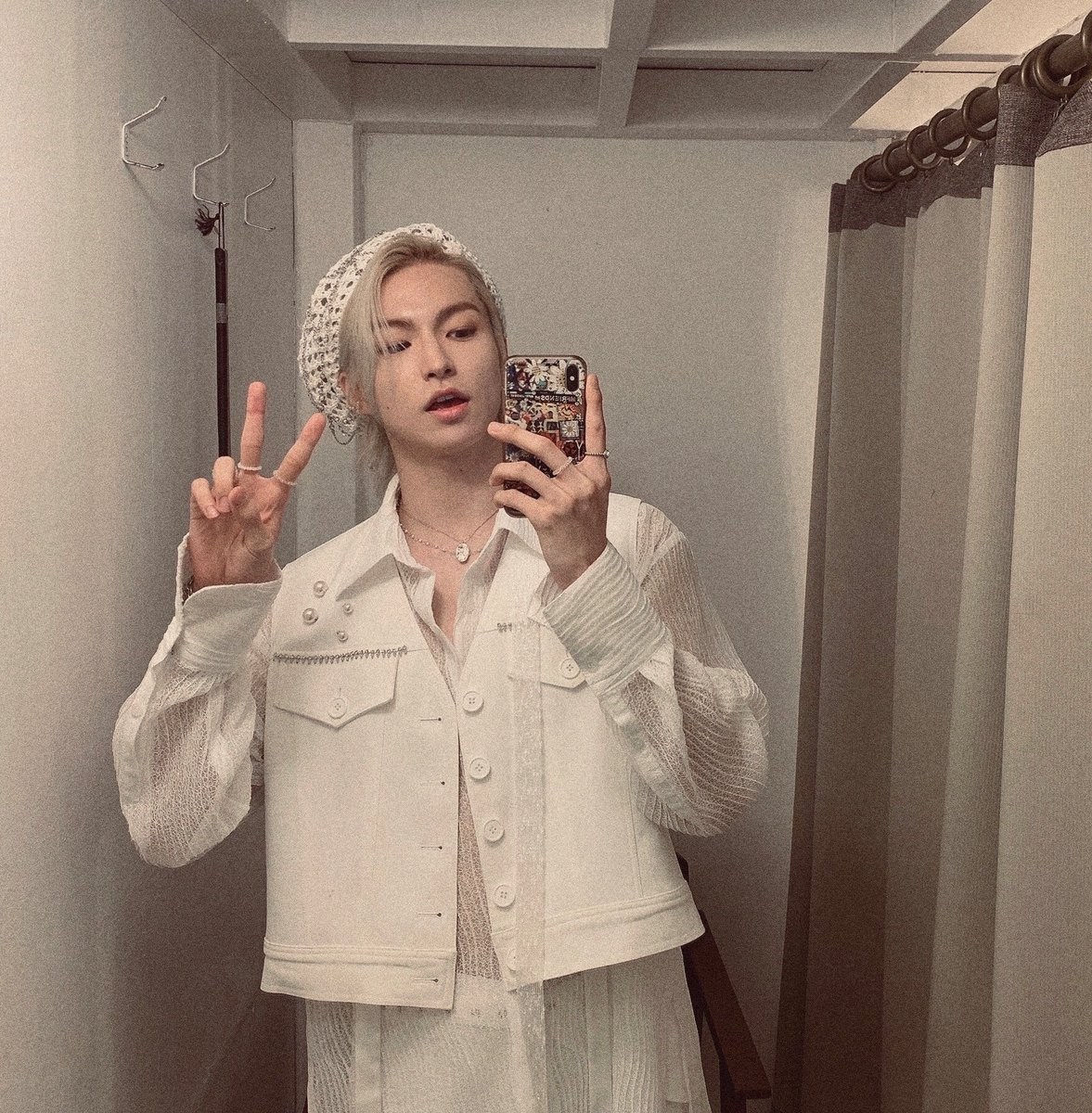 EBOYROM's tweet image. 