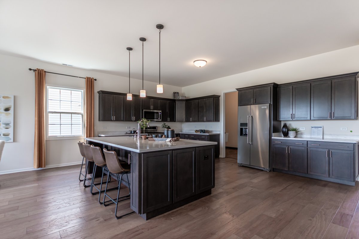 HomeChannelTV's tweet photo. 2,000 sf Ranch House at Lago Vista Community - 
VIDEO- https://t.co/zRK7W0xa6Y 
.
.
#ranchhouse #ranchhomes #ranchhome #newhome #newhouse #homes #house #homedesign #homedecor  #houses #interiordesign #interiors #decor #designinspiration #homechanneltv https://t.co/uFCuVD9ZtF