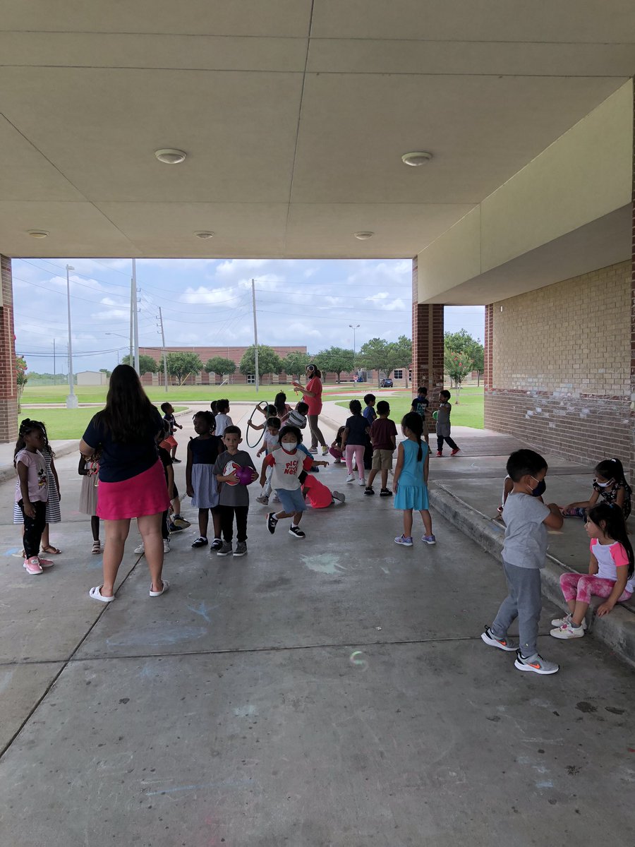 Mrs. Jessica Neal tweet media