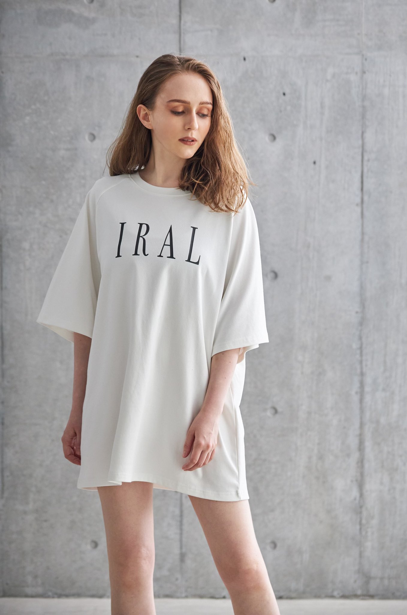 IRAL ゆんころ　オーバーサイズバックロゴTシャツ ゆんころ в X: „本日12:00〜発売開始！大人気のIRALの4th