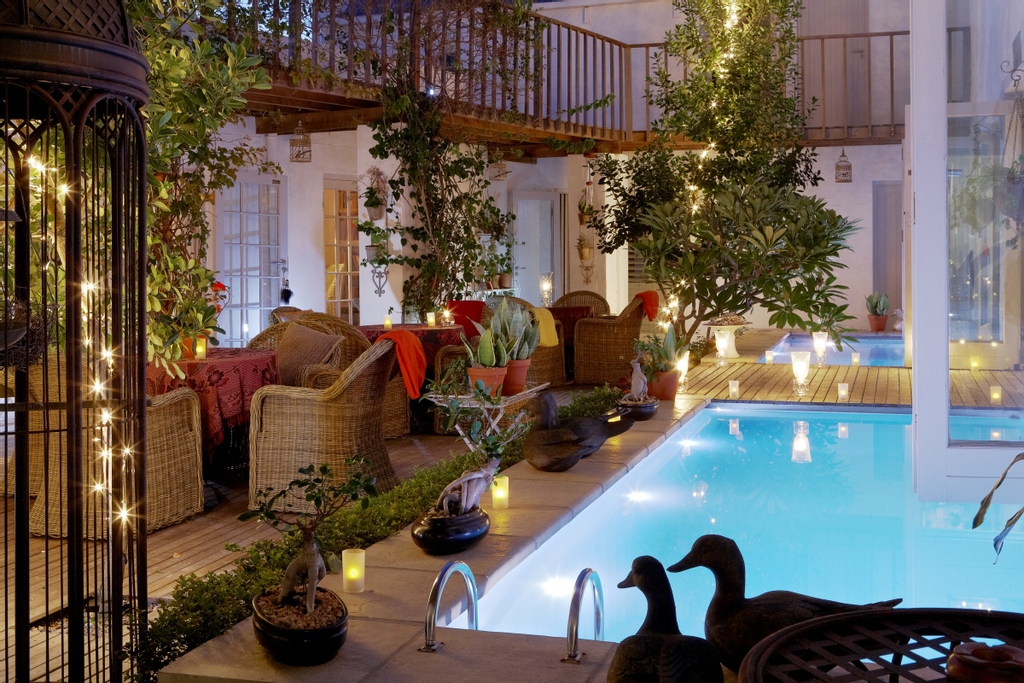 Abalone House &amp; Spa will be closing for renovations from 1 July 2021 and tentatively reopen 1 September 2021. We look forward to welcoming you to our new look soon and will be sharing our favourite photographs over the next few days.