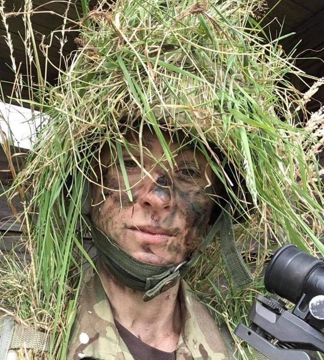 62WksGpCo's tweet photo. “Being a reservist has given me a new found confidence in myself”.

Today we mark #ReservesDay by celebrating the contribution Reserve Forces make to Defence. Individuals like Cpl Bellerby of 508 STRE who works full-time with @bandkbuild and joined @BritishArmy Reserves in 2014. https://t.co/f2jkoq9pWV