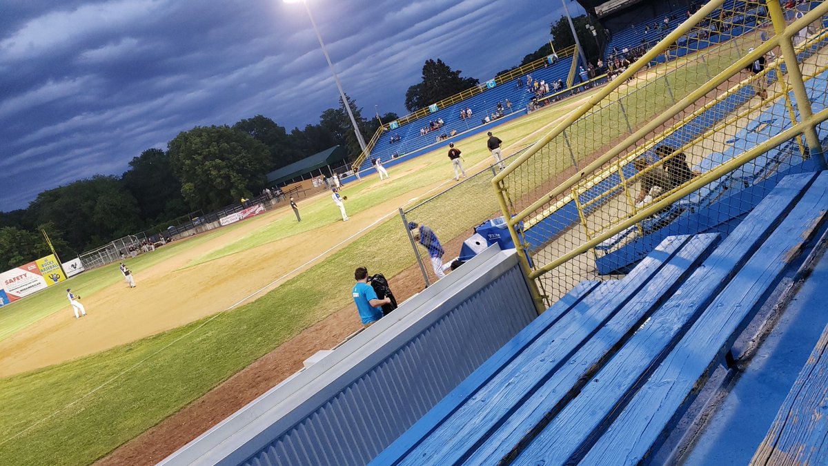 unchainedHG's tweet photo. #baseball https://t.co/Nl1tKjg44D
