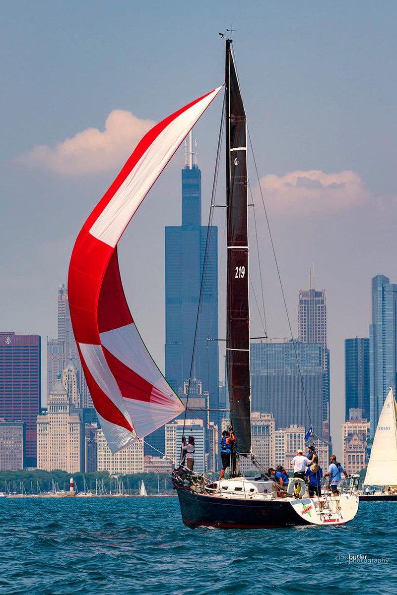 barrybutler9's tweet image. Life on the Lake, June 2021. #chicago
