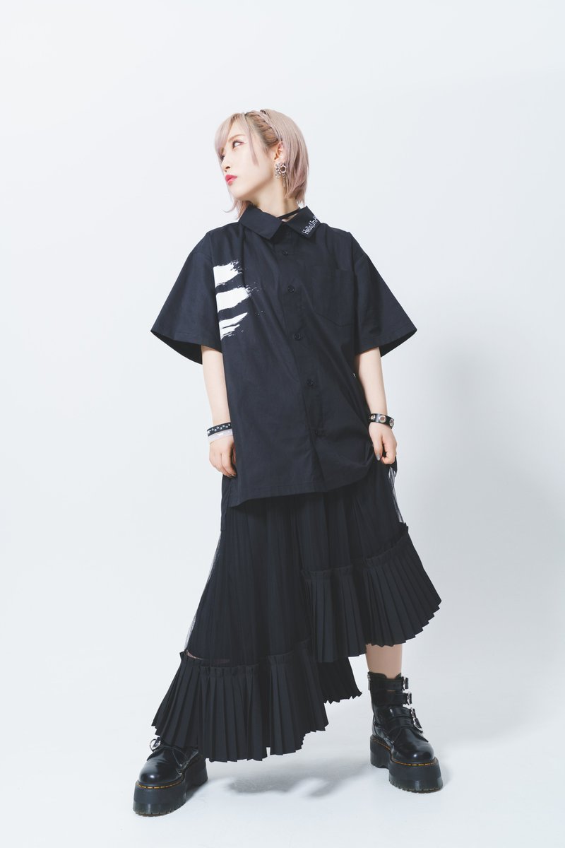 ふあんぷらぐど2021” GOODS PHOTO】 □Hello, UnHAPPY.シャツ[L] □