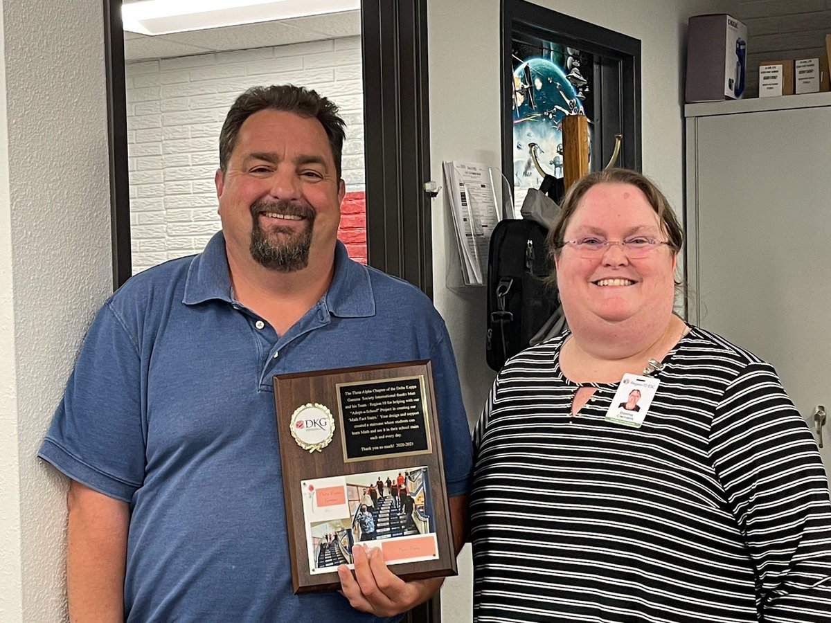 KendallHasse's tweet photo. Donna gave Matt  @Region10ESC the Thank You plaque for helping DKG 🌹 Theta Alpha &amp; @arcadiaparkele1 Arcadia Park Elementary @dallasschools @DallasISDMedia w Math Facts Stairs Project with DKG ASTEF grant money.  @DKG_SI #ThetaAlpha #ASTEF @DallasISD_News #Community #Service https://t.co/b3bKwR2K5f