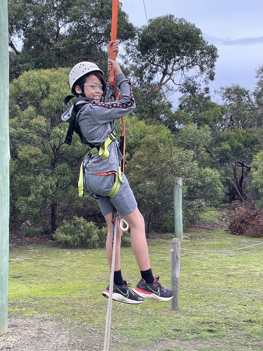 MissBell101's tweet photo. We all challenged ourselves and had a go on the Giant swing @AitkenCreekPS https://t.co/nGYrrE0NKS