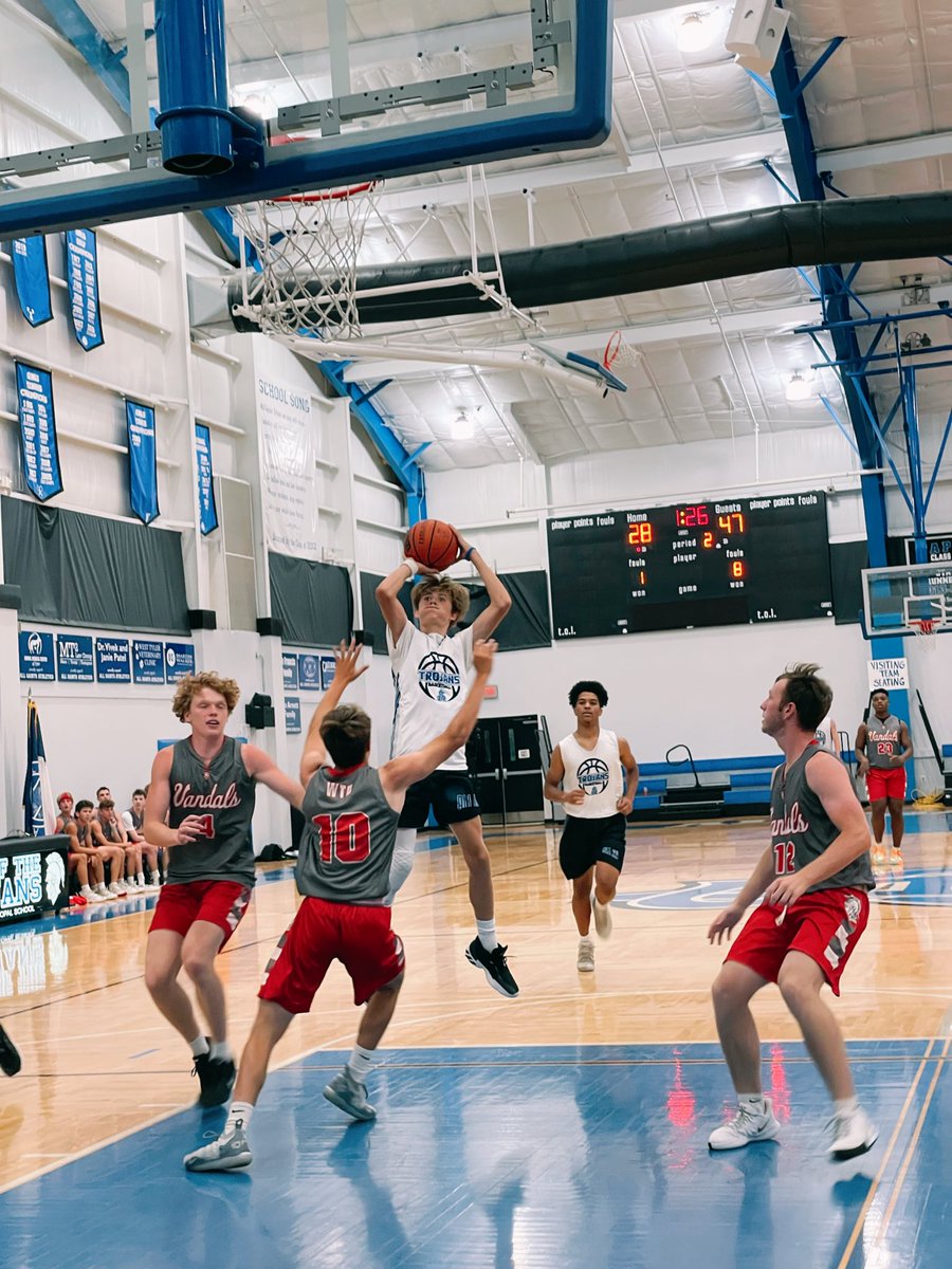 These Trojans are working HARD!! They are putting in so much work and effort (even in the summer)!! What a fun scrimmage!! 🏀🔥☀️#asestyler #allinforASES #basketball