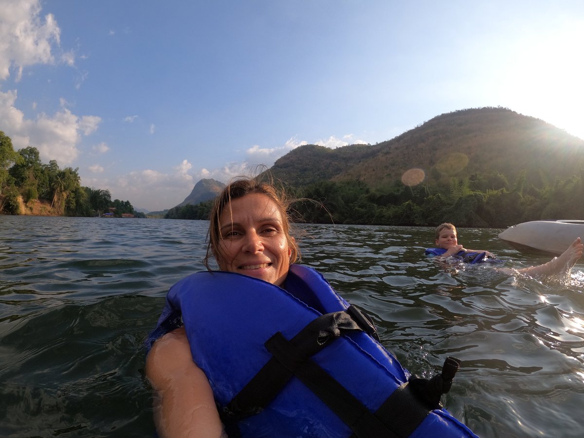 thailandpixel's tweet photo. So relaxing. Take me back.
#Thailand #activetravel #water #kyak https://t.co/2bad0kYIog