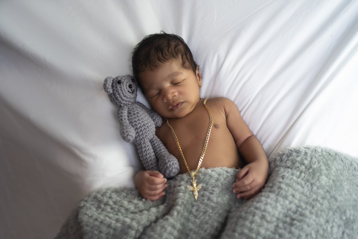 ayoooskinny's tweet image. Too cute to keep hiding you🤴💙  5/25/2020 6lbs 12 oz 🤍