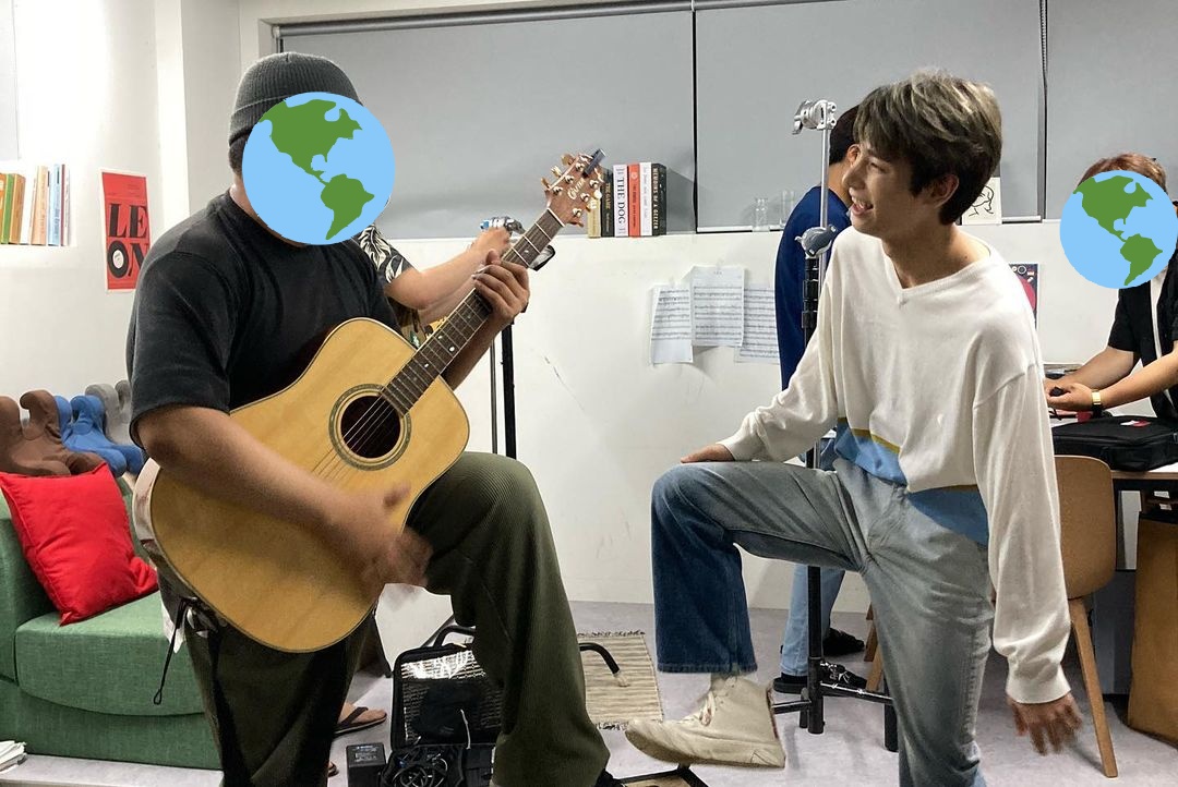 gyul_99z's tweet photo. Staffs Instagram Update with Hangyul and Doha! 

"Good work with good people, you've worked hard"

#LoveInBlackHole #러브인블랙홀 https://t.co/mL3kAfLJzV
