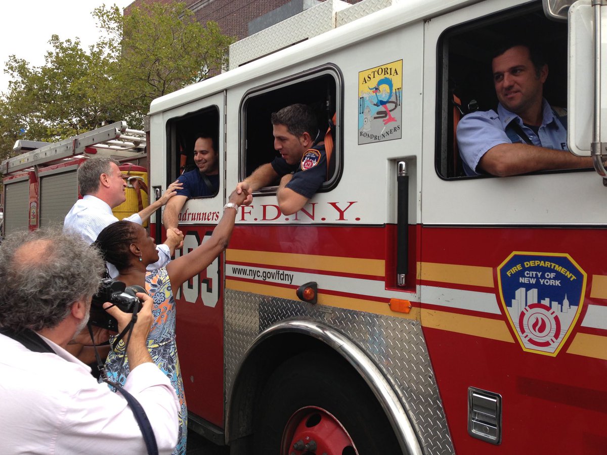 GunaRockYa's tweet image. Throwback to Primary Day - September 10, 2013. We did a five-borough tour and ended the night in Brooklyn for the victory party. Lots of memories flooding back rn. #NYC2013