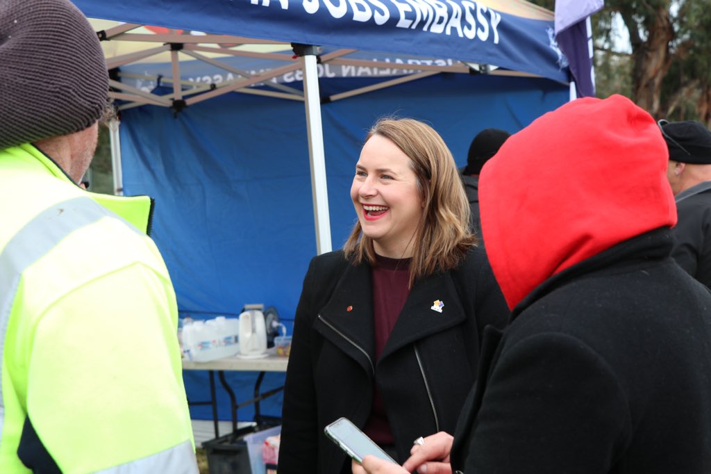 nitagreenqld's tweet photo. Thanks for the birthday wishes. I’m very lucky that I’ve been able to spend the day doing what I love - standing up for Aussie workers. ✊@MaritimeUnionAU #saveaustralianshipping https://t.co/yxnFf2xfGG
