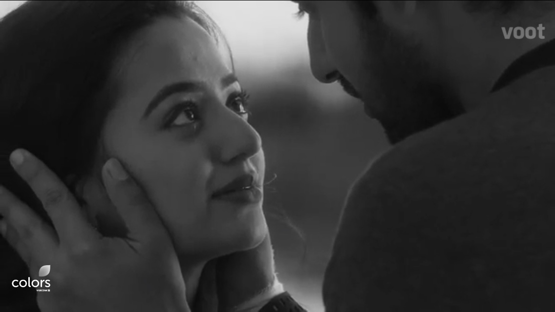 moonhsas's tweet photo. 𝒕𝒉𝒆 𝒄𝒊𝒏𝒆𝒎𝒂𝒕𝒐𝒈𝒓𝒂𝒑𝒉𝒚.
#Ridh • #Bir https://t.co/oWtvbUEcpy