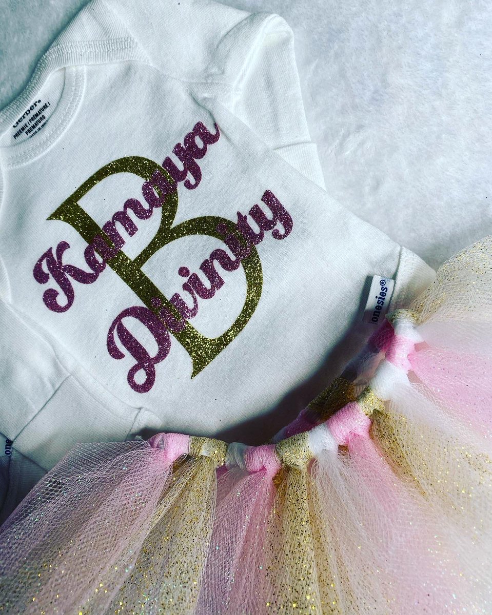 KayloniDesire's tweet photo. FOLLOW @DESIREDKREATIONS.CO ON IG ✨ https://t.co/7ex5DXbv89