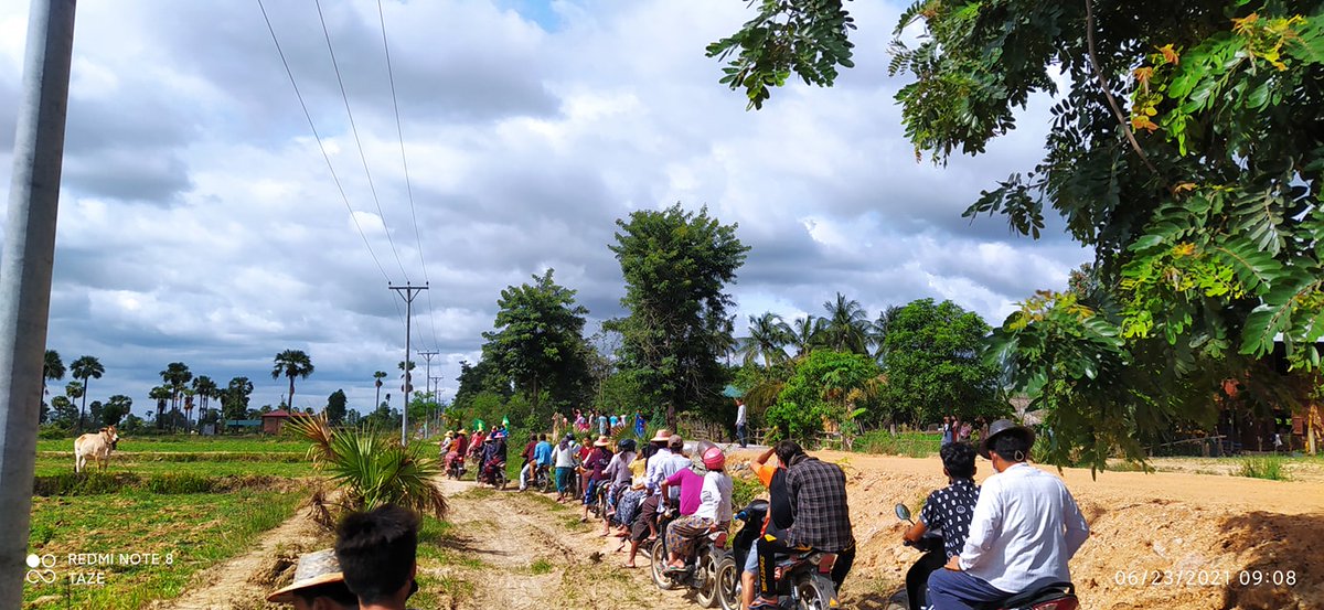 minn_rkar's tweet photo. ဘယ်လောက်ပဲဖိနှိပ်ပါစေ ပြည်သူတွေဘယ်တော့မှ သွေးမအေးသွားဘူး..
တန့်ဆည်မြို့နယ် စစ်အာဏာရှင်ပြုတ်ကျရေး လူငယ်သပိတ်ကြောင်း
"လုံးဝအုပ်ချုပ်လို့ မရစေရ"
#LessTalkMoreActionsASEAN
#WhatsHappeninglnMyanmar
#Jun23Coup https://t.co/Y1JvTEANfM