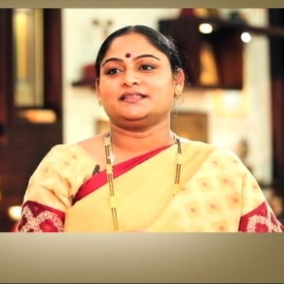 అభినందనలు:-

ఢిల్లీ స్పోర్ట్స్ యూనివర్సిటీకి వైస్ ఛాన్సలర్ గా నియమితులైన మాజీ వెయిట్ లిఫ్టింగ్ ఛాంపియన్ శ్రీ కరణం మల్లీశ్వరి గారు..🙏

<a href="/kmmalleswari/">Karnam Malleswari, OLY</a>