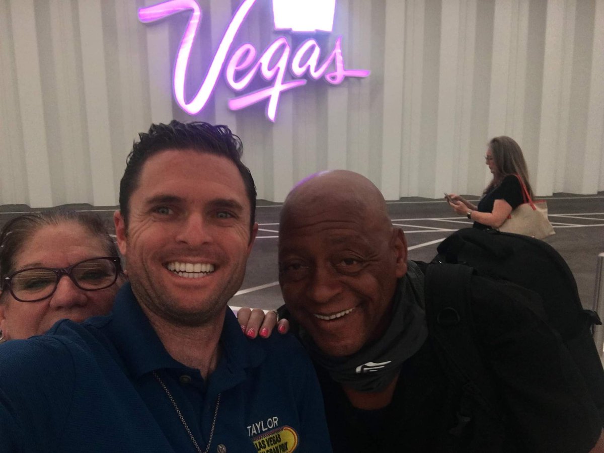 LVMiniGranPrix's tweet photo. Taylor had a wonderful experience with the @lvterritory &amp; @LVCVA checking out the #downtownloop. A big thanks to all who made this wonderful tour possible! #LasVegas is always innovating to offer more to residents &amp; visitors.  #visitvegas #LVMGP https://t.co/0o25THv3De